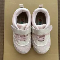 Y♪ さま専用　USED⭐︎かるりんぱスニーカー ・イフミーサンダル2足