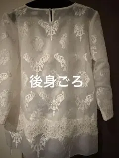刺繍入りホワイトチュニック