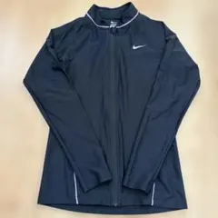 美品【Nike】ラッシュガード ブラック 150cm