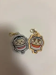 ちいかわ　もぐもぐ本舗　アクリルチャーム