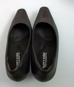 ＡQUＡ LＡＤYヒール黒24.EEEヒール5センチ