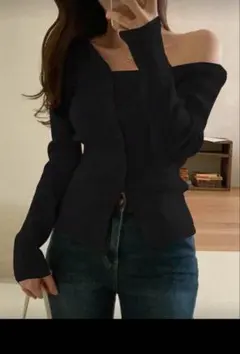 オフショルダー 黒 ニットトップス