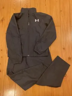 アンダーアーマー　ジャージ　上下セット