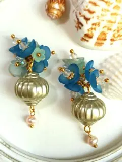 9893 手染めアクリルビーズ 天然石 ケシパール ブルー 夏 パーツ