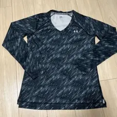 UNDER ARMOUR 長袖 Vネック SM ジムウェア　ヨガ　ピラティス