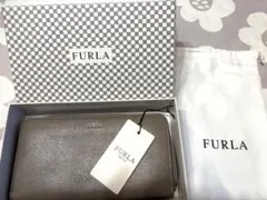 ほぼ新品・箱・タグ付きFURLA グレー レザー 長財布