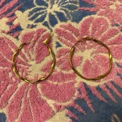 ピアス　サージカルステンレス