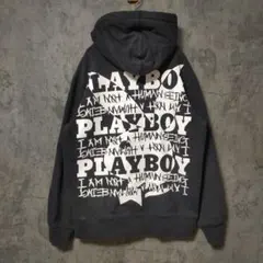 【美品】(M) PLAYBOY パーカー バックプリント ビッグロゴ フーディのサムネイル