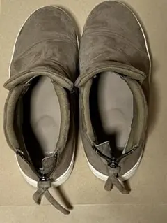 Item thumbnail for item 9bf700ad-e8d7-46df-b6c1-0f237e068394