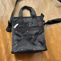 ハート刺繍ショルダーバッグ