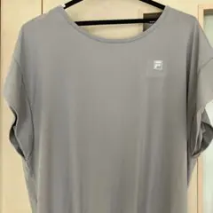 フィラ ヨガウェア グレーMサイズ背中開きのサムネイル