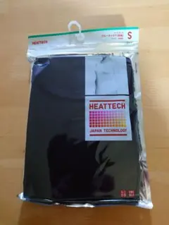 【新品未開封】ユニクロ ヒートテック クルーネックＴ(長袖) Sサイズ