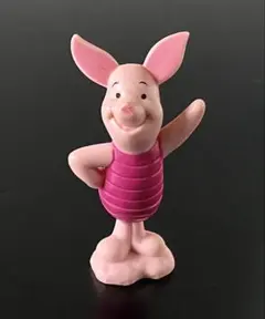 ビンテージ　クマのプーさん　ピグレット　ミニフィギュア ディズニー　ピンク
