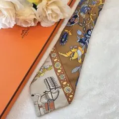【超人気・美品】エルメス　ネクタイ　スカーフ柄　チェーン柄　ホース刺繍のサムネイル