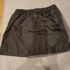 黒いショートパンツ リフレクター付き