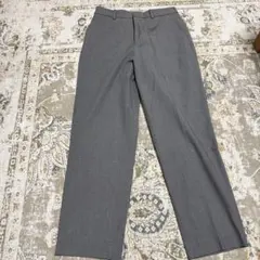 UNIQLO グレー スラックス Mサイズ