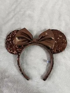 ディズニーカチューシャ ブラウン スパンコール
