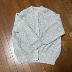 ADAM ET ROPÉ グレー ニットセーター