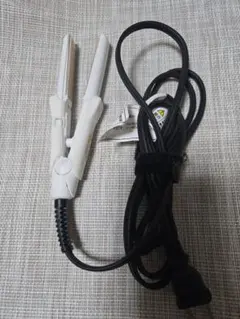 キヌージョ　ミニアイロン