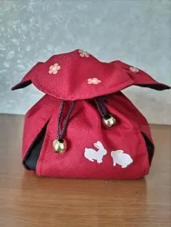 和装巾着袋　 赤色 　桜とうさぎ柄