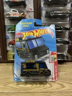 Hot Wheels QUICK BITE HOLIDAY RACERSのサムネイル