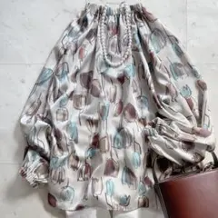 美品　トゥモローランド　ツーリップフラワープリント ギャザーネックブラウス