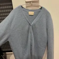 UNITED ARROWS ライトブルー Vネックカーディガンのサムネイル