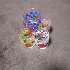 花柄ガラスグラスです５個セットです昭和レトロです