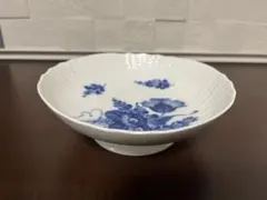 【お値下げ】ROYAL COPENHAGEN ブルーフルーテッド ボウルのサムネイル