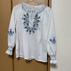 フォークダンス　ブラウス　Lサイズ