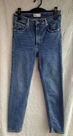 ZARA　ジーンズ　スキニー　テーパード　EUR36 26