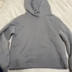 グレー フード付き クロップドパーカー