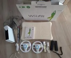 Wii本体＋Wii Fit等セット