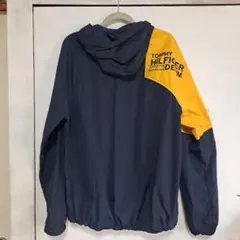 ナイロンジャケット