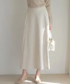 組曲　シュットクロスフレア スカート