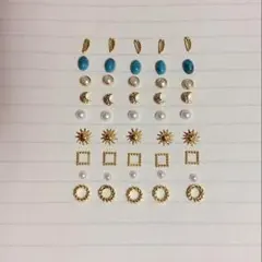ネイルパーツ300円45個セット  2種類変更できます