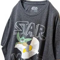 スターウォーズ グローグー ベビーヨーダ デカロゴ Tシャツ グレー L 古着のサムネイル