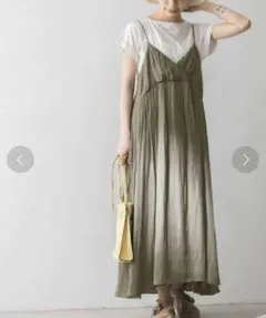 URBANRESEARCHヴィンテージサテンBACKリボンキャミソールワンピース