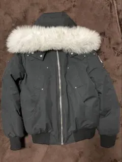 MOOSE KNUCKLES ブラックダウンジャケット