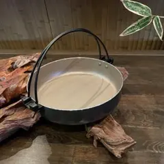 Item thumbnail for item 584e2e6b-0e67-49cc-bbe6-e7e645ed9fe5