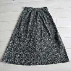 MAJESTIC LEGON 花柄ロングフレアスカート　グリーン　Sサイズのサムネイル