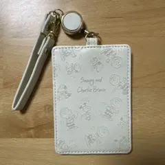 スヌーピー リール付きシングルパスケース