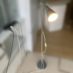 美品フロアランプ フロアスタンド ライト 照明 アクタス IKEA