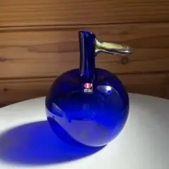 イッタラ オイバ・トイッカ アップルボトル ブルー　フルーツ＆ベジタブル イッタラ/ オイバ・トイッカ / フルーツ & ベジタブル / アップル