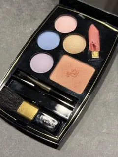 LANCOME アイシャドウパレット メイクアップセット（ケース付き）のサムネイル
