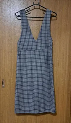 GUチェック柄(グレー系)ジャンパースカート　Ｓサイズ