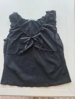 Brandy Melville 黒ノースリーブトップス