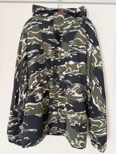 New Balanceダウンジャケット