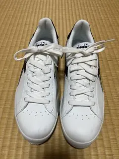 diadora スニーカー　27cm 未使用品