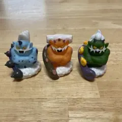 ポケモン指人形　ボルトロス・ランドロス・トルネロス